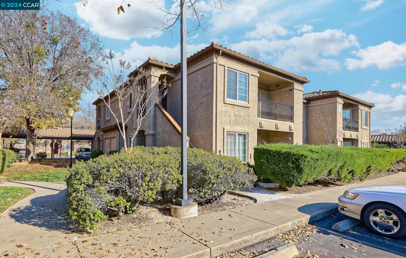 4200 E Commerce Way 823, Sacramento, CA 95834
