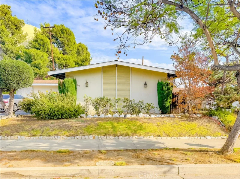 848 N Maple Avenue, Montebello, CA 90640