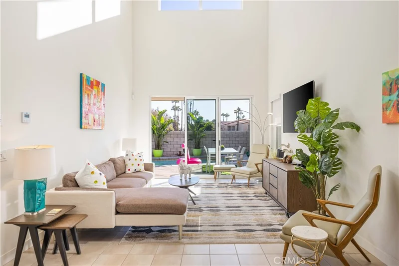 2743 Sunrise Sonata Lane, Palm Springs, CA 92262