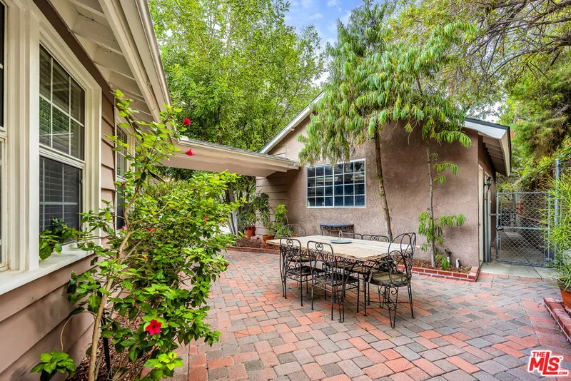 4500 White Oak Place, Encino, CA 91316