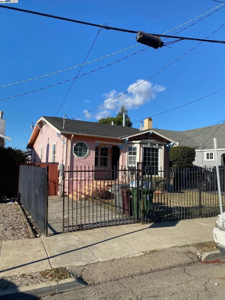 2539 83rd Ave, Oakland, CA 94605