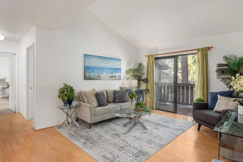 10206 Black Mountain 26, San Diego, CA 92126