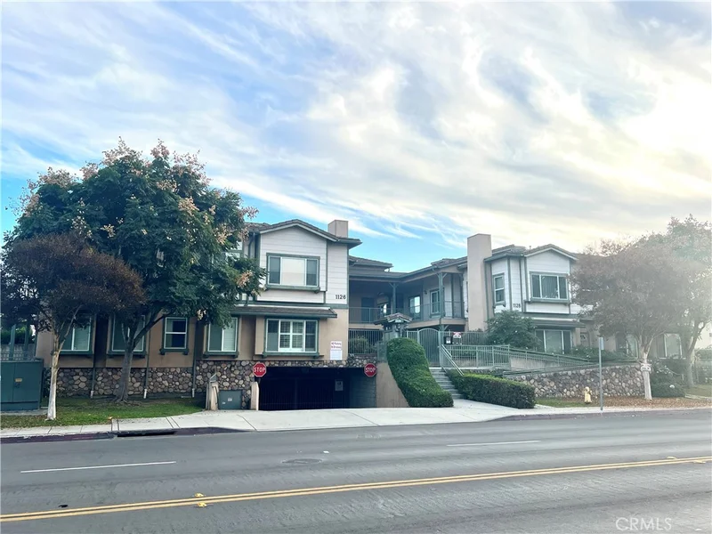 1126 W Duarte Road J, Arcadia, CA 91007