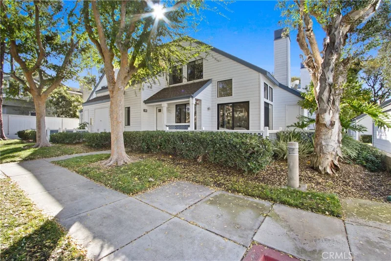 633 Springbrook N 45, Irvine, CA 92614