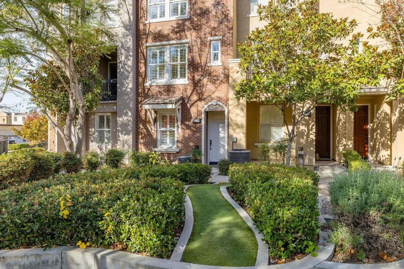 1238 Elfin Forest Rd W, San Marcos, CA 92078