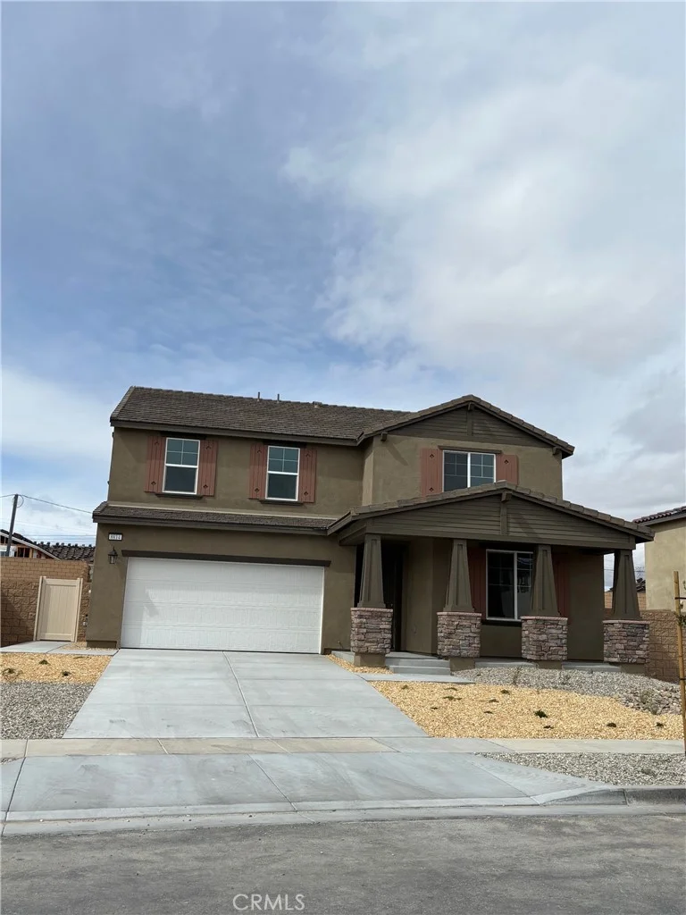 8814 Glencliff Avenue, Hesperia, CA 92345