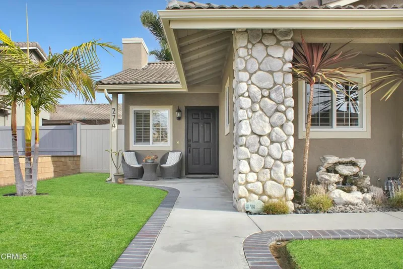 274 Cinnamon Oak Avenue, Ventura, CA 93004