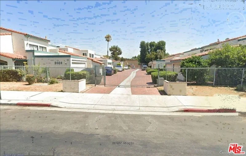 9024 Willis Avenue 8, Panorama City, CA 91402