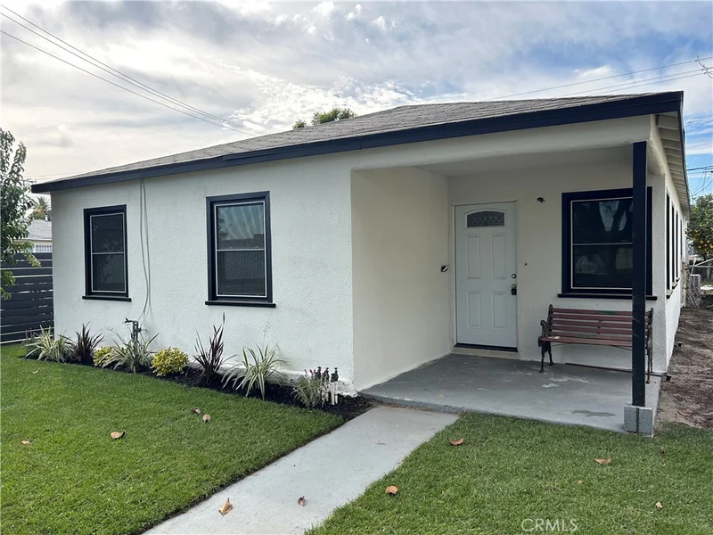 2701 Gale Avenue, Long Beach, CA 90810
