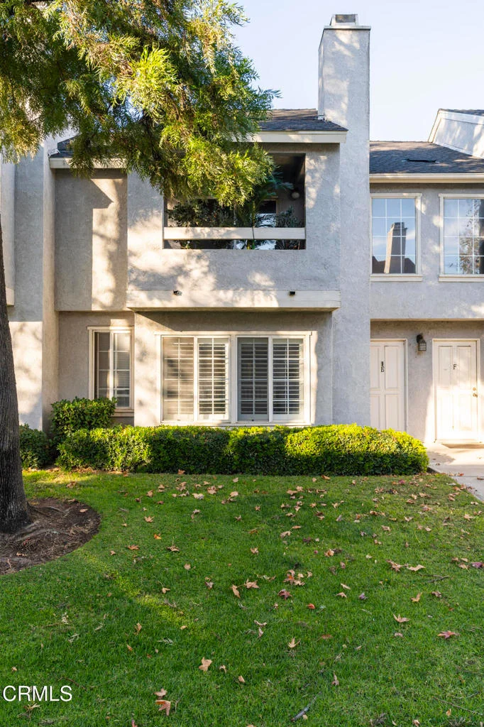 186 W Walnut Street E, Rialto, CA 92376