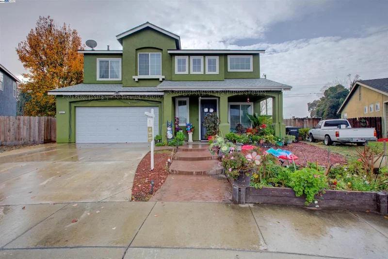 5421 Allison Way