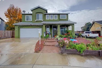 5421 Allison Way