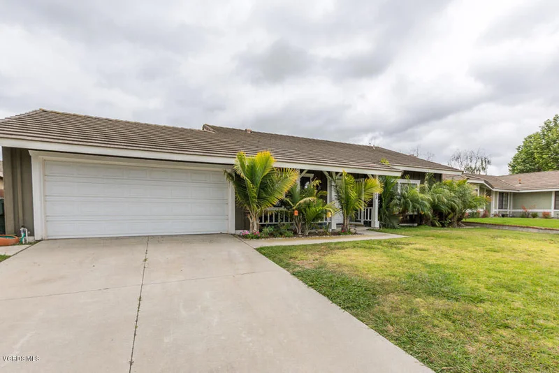 4568 Milpas, Camarillo, CA 93012