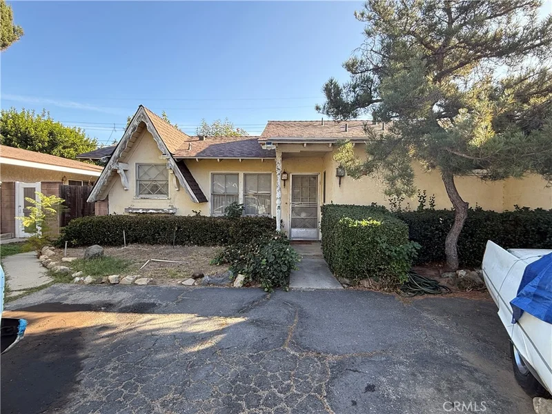 7858 Sedan Avenue, West Hills, CA 91304
