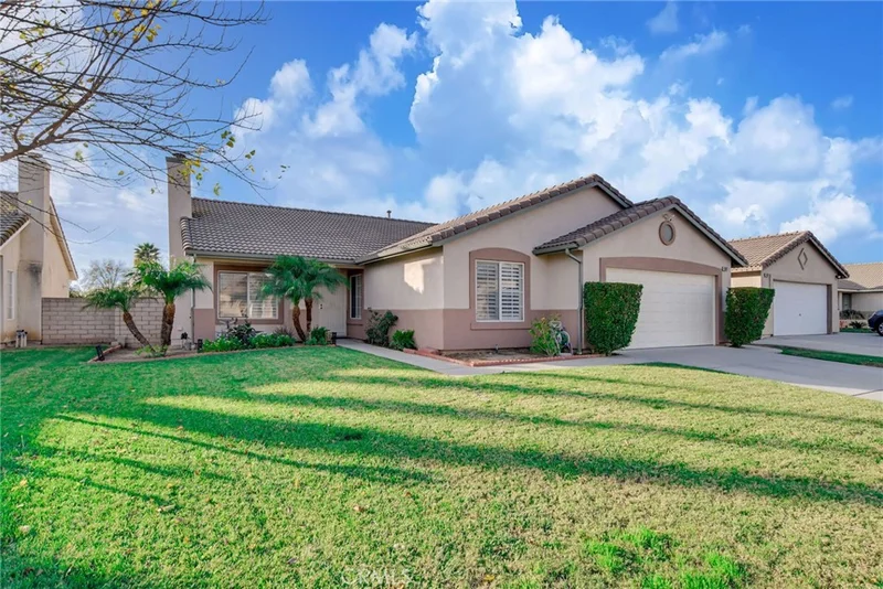 4347 Shetland Lane, Jurupa Valley, CA 92509
