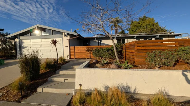 2578 Soderblom Ave, San Diego, CA 92122
