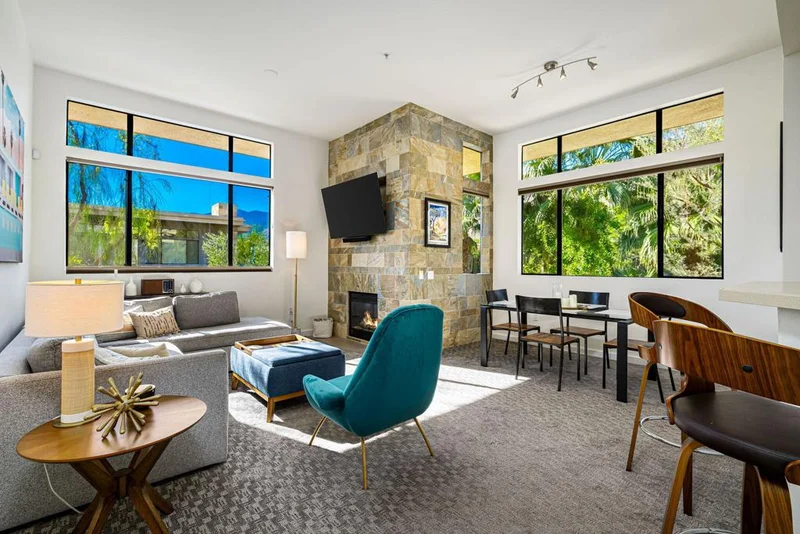 1020 E Palm Canyon Drive 201, Palm Springs, CA 92264