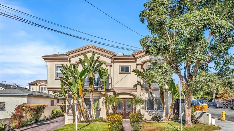 2723 Carnegie Lane A, Redondo Beach, CA 90278