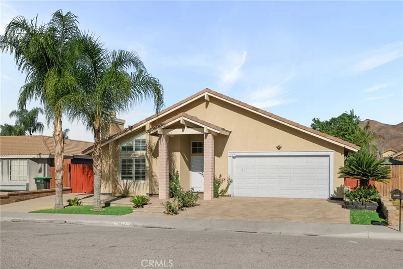 1047 Peacock Drive, San Jacinto, CA 92583