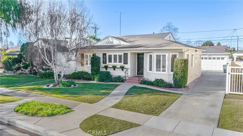 4213 Iroquois Avenue, Lakewood, CA 90713