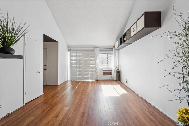 623 N Bristol Street 79, Santa Ana, CA 92703