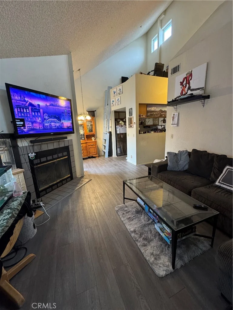 1021 Southwood Drive H, San Luis Obispo, CA 93401