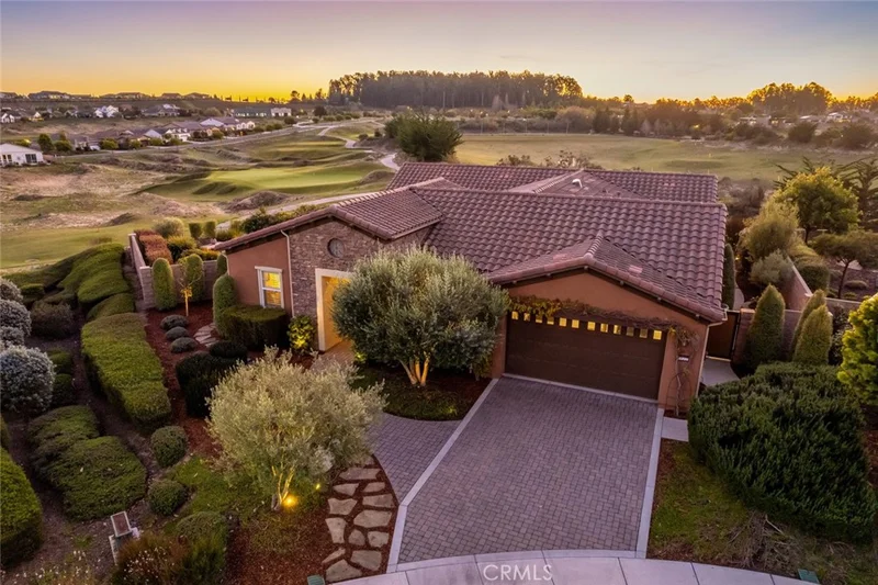 1022 Gabriel Court, Nipomo, CA 93444