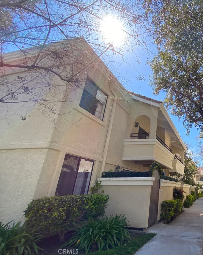 18808 Mandan Street 312, Canyon Country, CA 91351