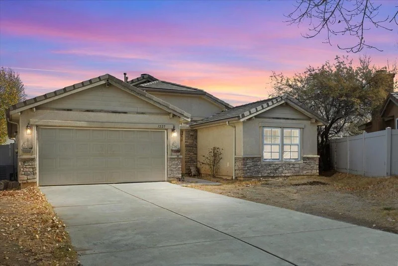 1227 Buckwheat Trail, Campo, CA 91906