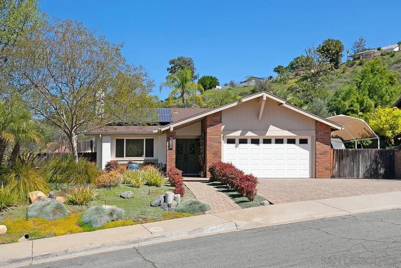 8739 Via Diego Court, Lakeside, CA 92040