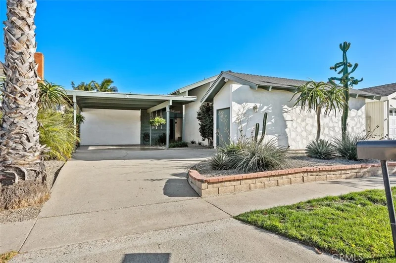 26 Gillman Street, Irvine, CA 92612