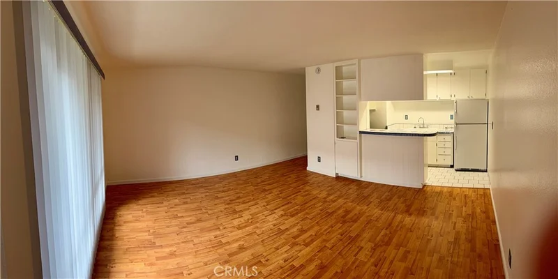 5585 E Pacific Coast Highway 151, Long Beach, CA 90804