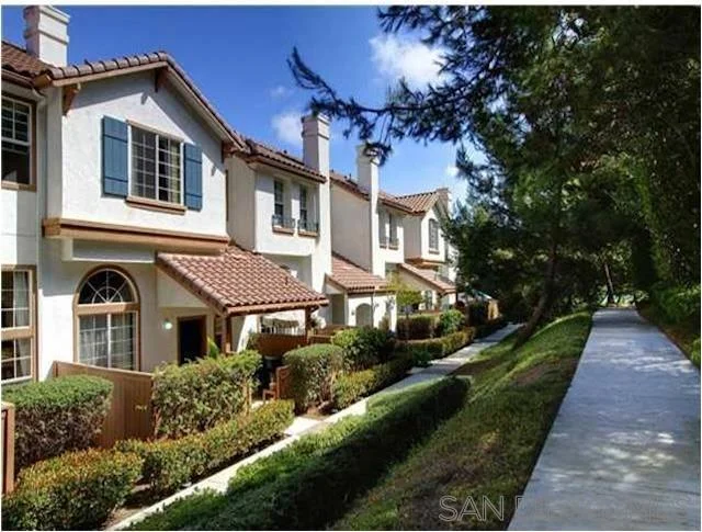 10324 Wateridge Cir 284, San Diego, CA 92121