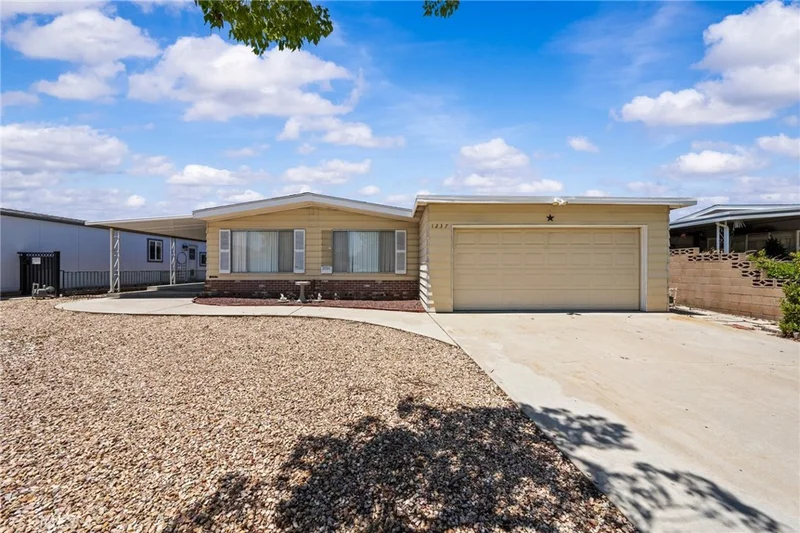 1237 Basswood Way, Hemet, CA 92545