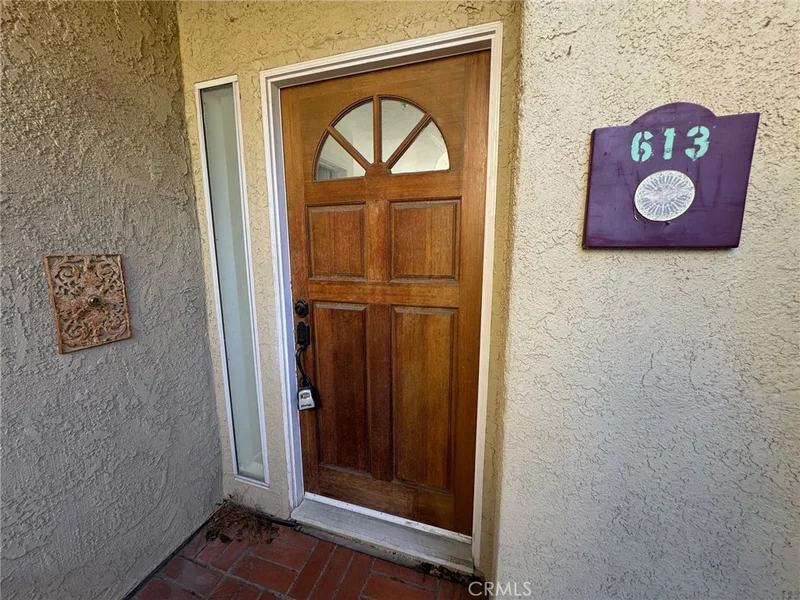 613 Parkview Drive, Lake Elsinore, CA 92530