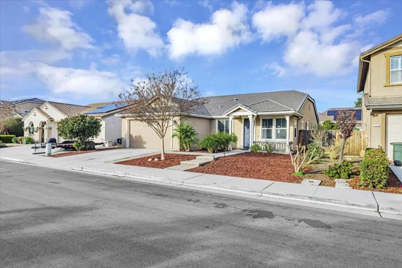 910 Verissimo Court, Hollister, CA 95023