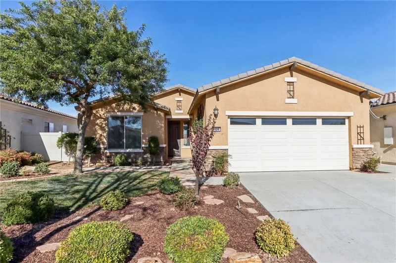 5076 Corte Cercado, Hemet, CA 92545