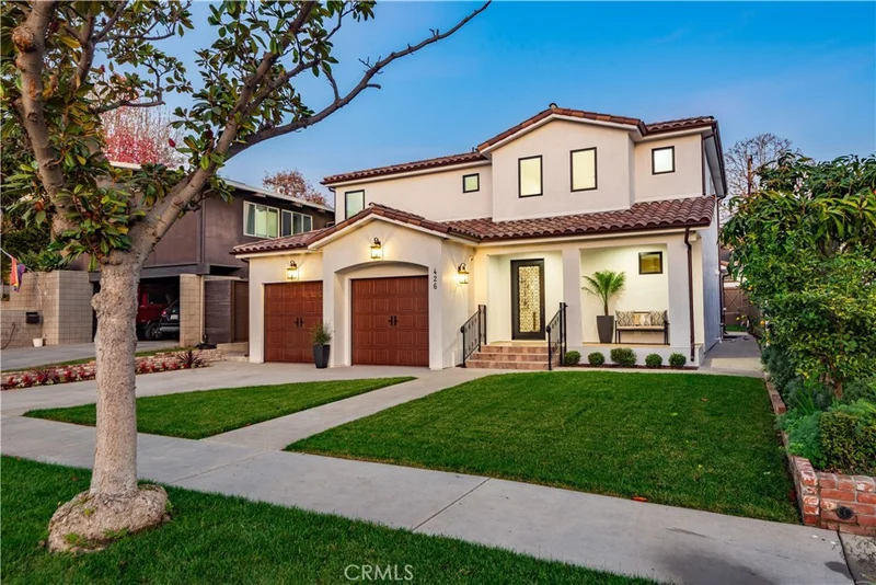 426 Los Altos Avenue, Long Beach, CA 90814