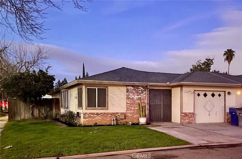 4150 N Cornelia Avenue, Fresno, CA 93722