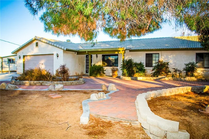 18611 Cherry Street, Hesperia, CA 92345