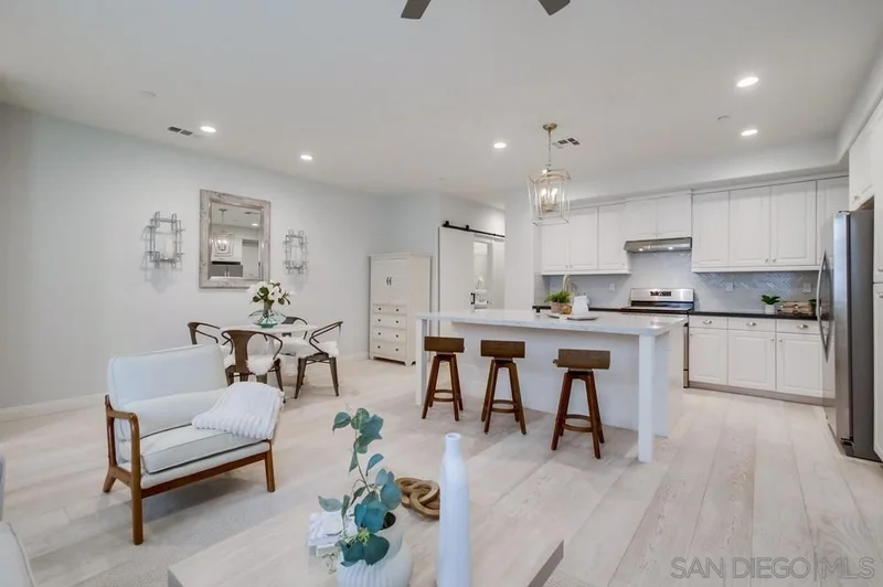 520 Surfbird Ln, Imperial Beach, CA 91932