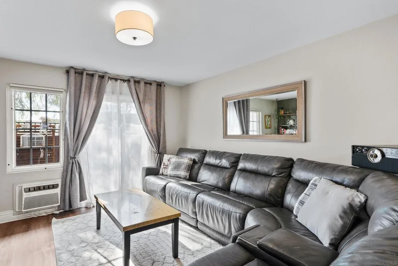 10216 Maya Linda Rd 11, San Diego, CA 92126