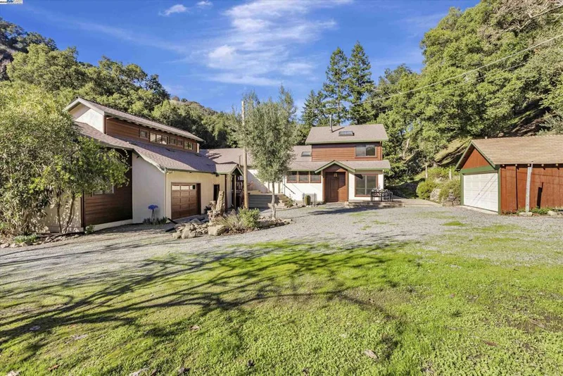 861 Kilkare Rd, Sunol, CA 94586