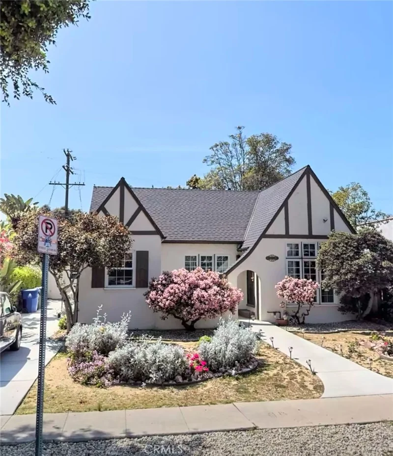 8914 W 24th Street, Los Angeles, CA 90034