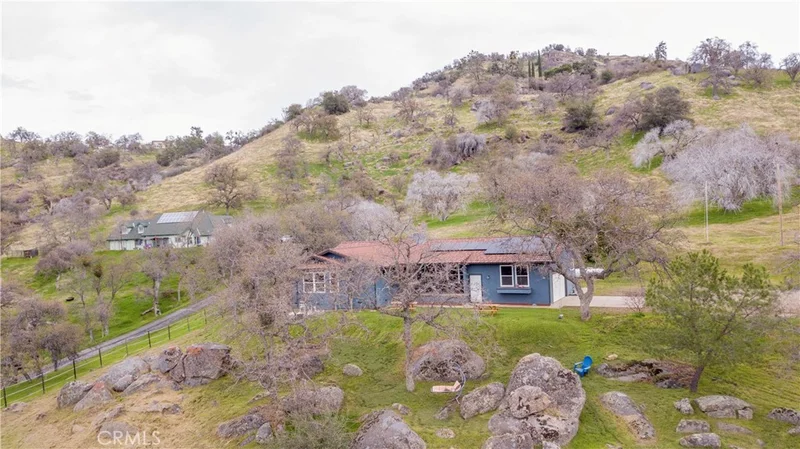 41268 Partridge Lane, Fresno, CA 93675
