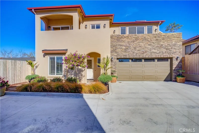 777 Manhattan Avenue, Grover Beach, CA 93433