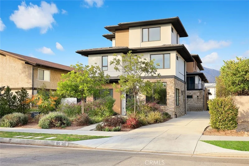 125 California Street A, Arcadia, CA 91006