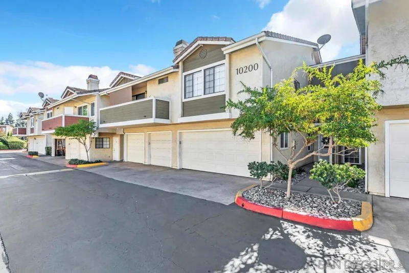 10200 Palm Glen Dr 69, Santee, CA 92071