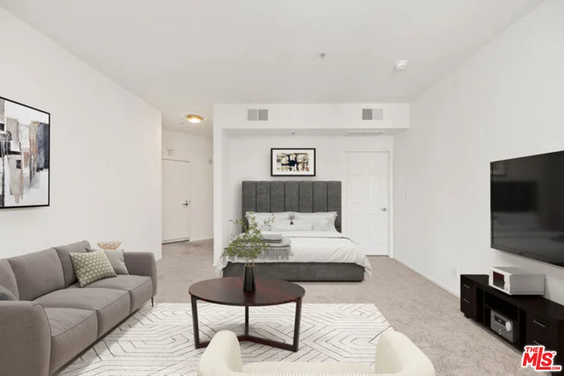 620 S Gramercy Place 223, Los Angeles, CA 90005