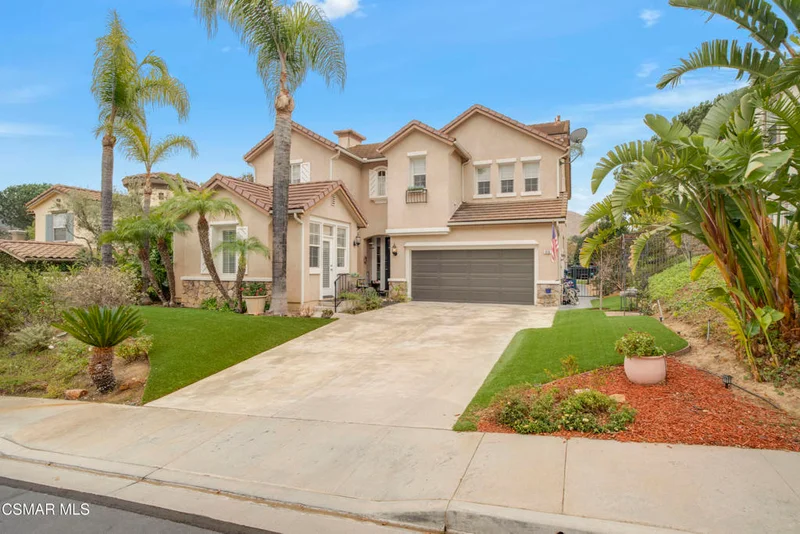416 Woodland Road, Simi Valley, CA 93065